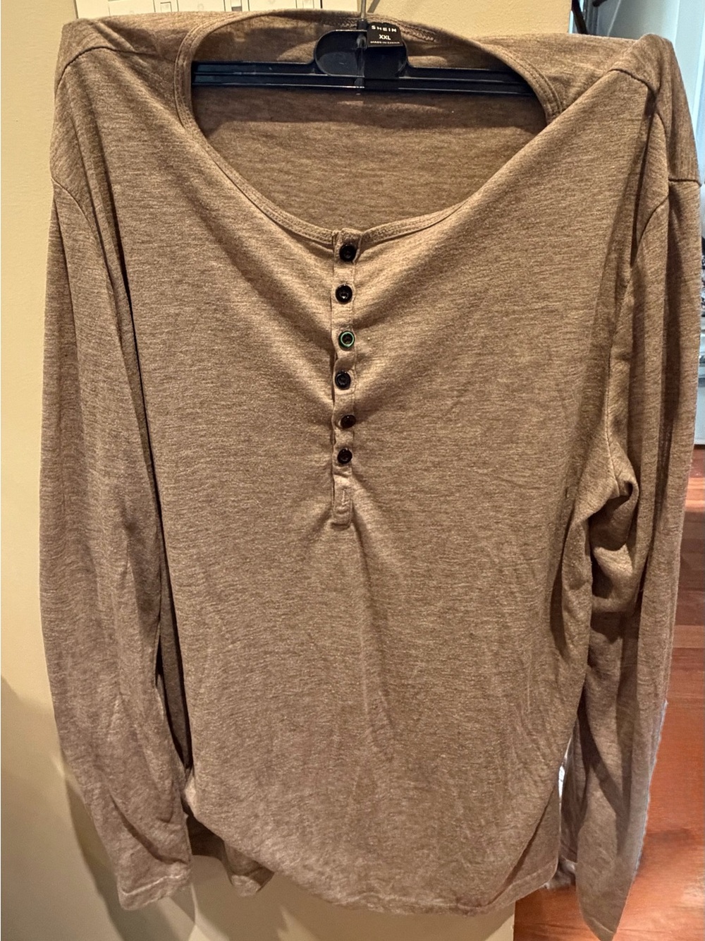 SHEIN Men's Long Sleeve Henley Shirt in Taupe Brown